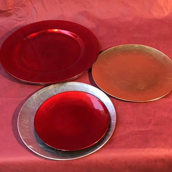 Kunststoffteller in rot, gold oder silber